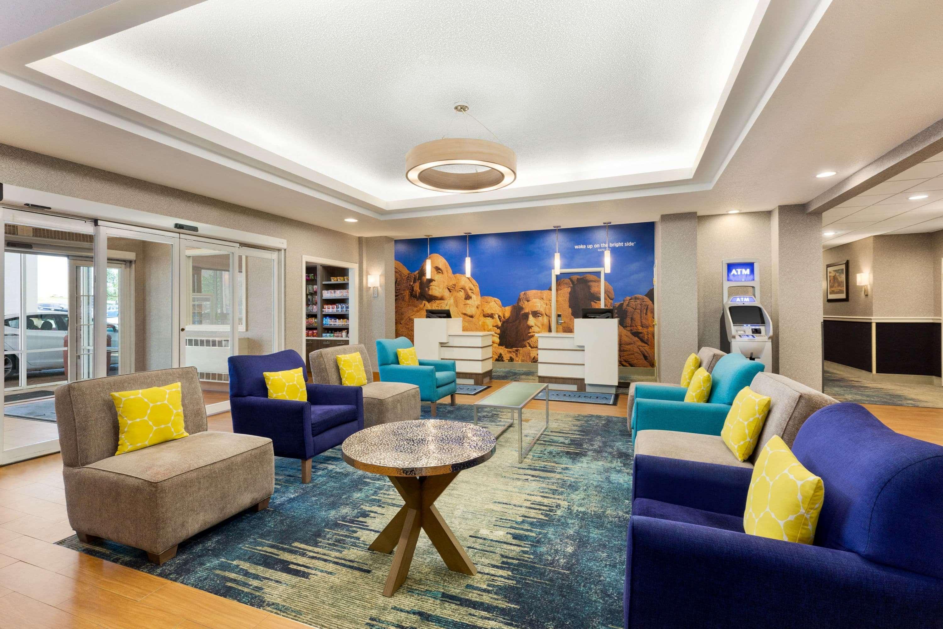 La Quinta Inn And Suites By Wyndham At Watiki Waterpark Rapid City Luaran gambar