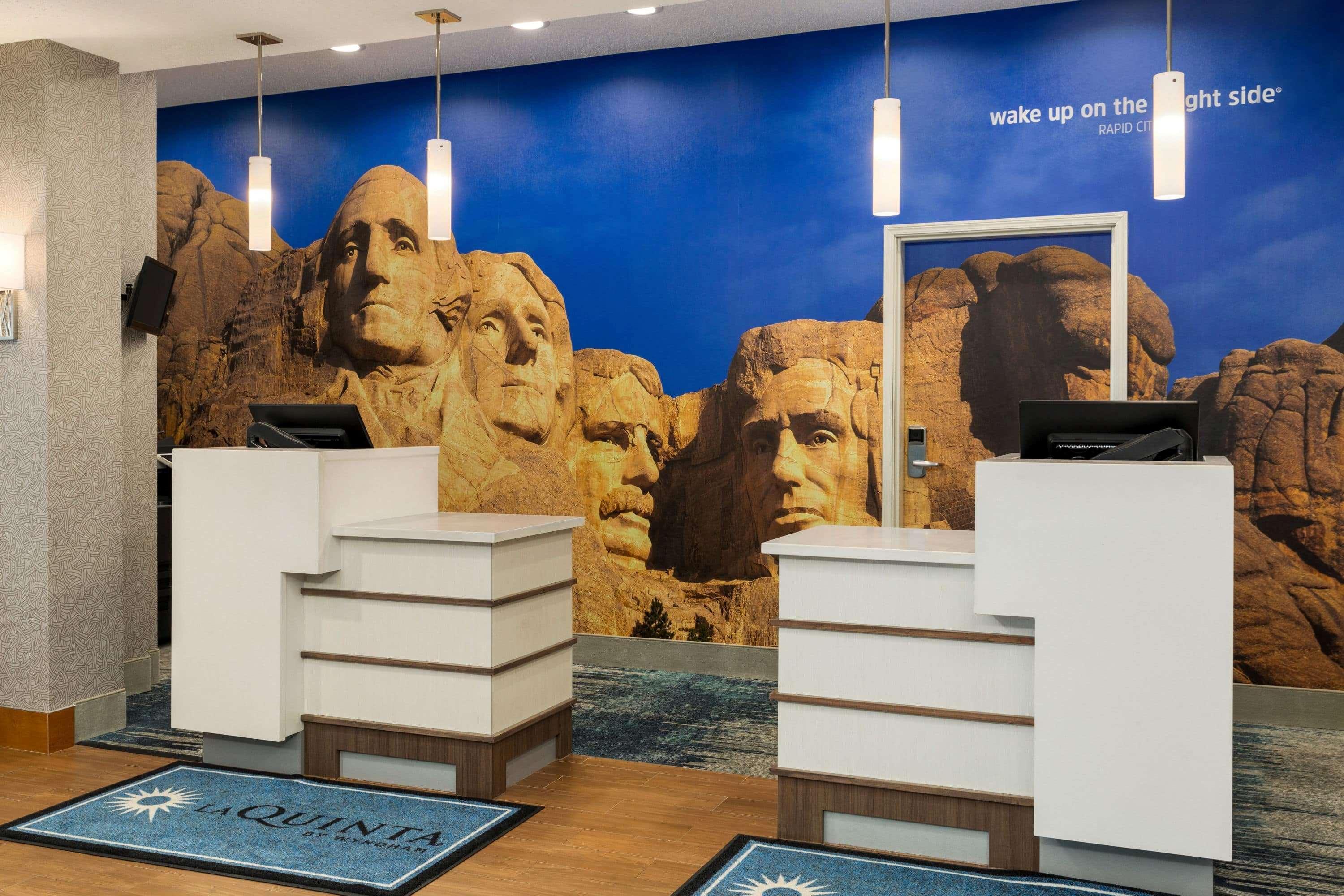 La Quinta Inn And Suites By Wyndham At Watiki Waterpark Rapid City Luaran gambar