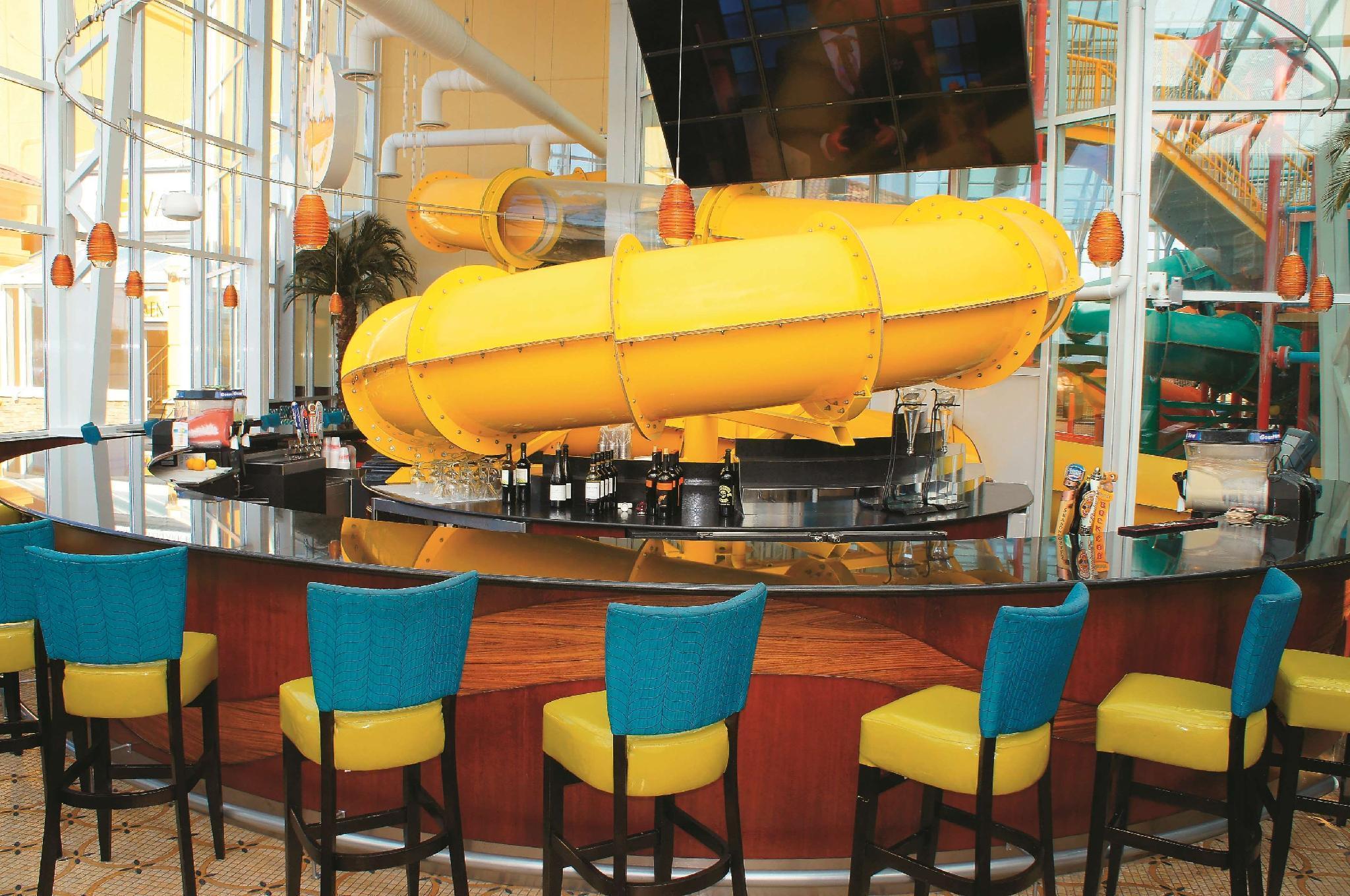 La Quinta Inn And Suites By Wyndham At Watiki Waterpark Rapid City Luaran gambar