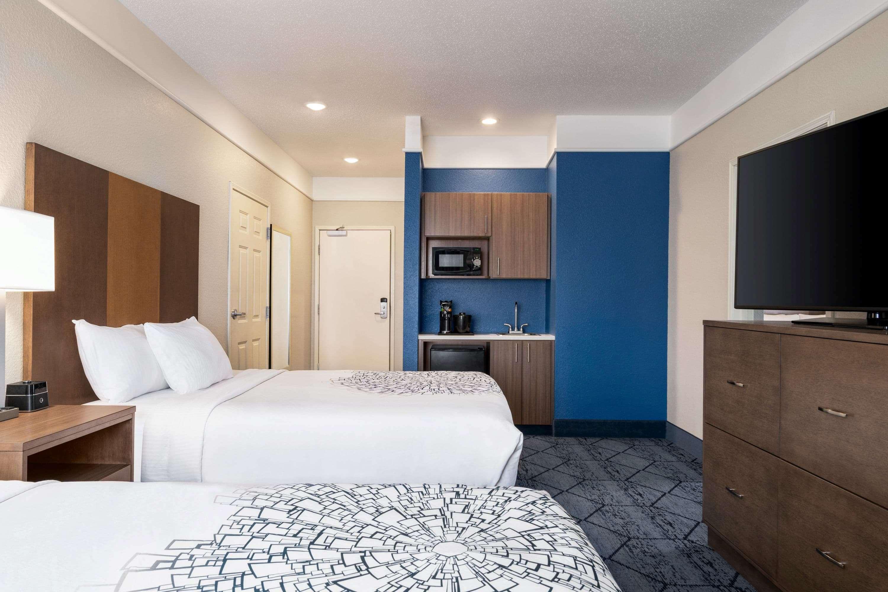 La Quinta Inn And Suites By Wyndham At Watiki Waterpark Rapid City Luaran gambar