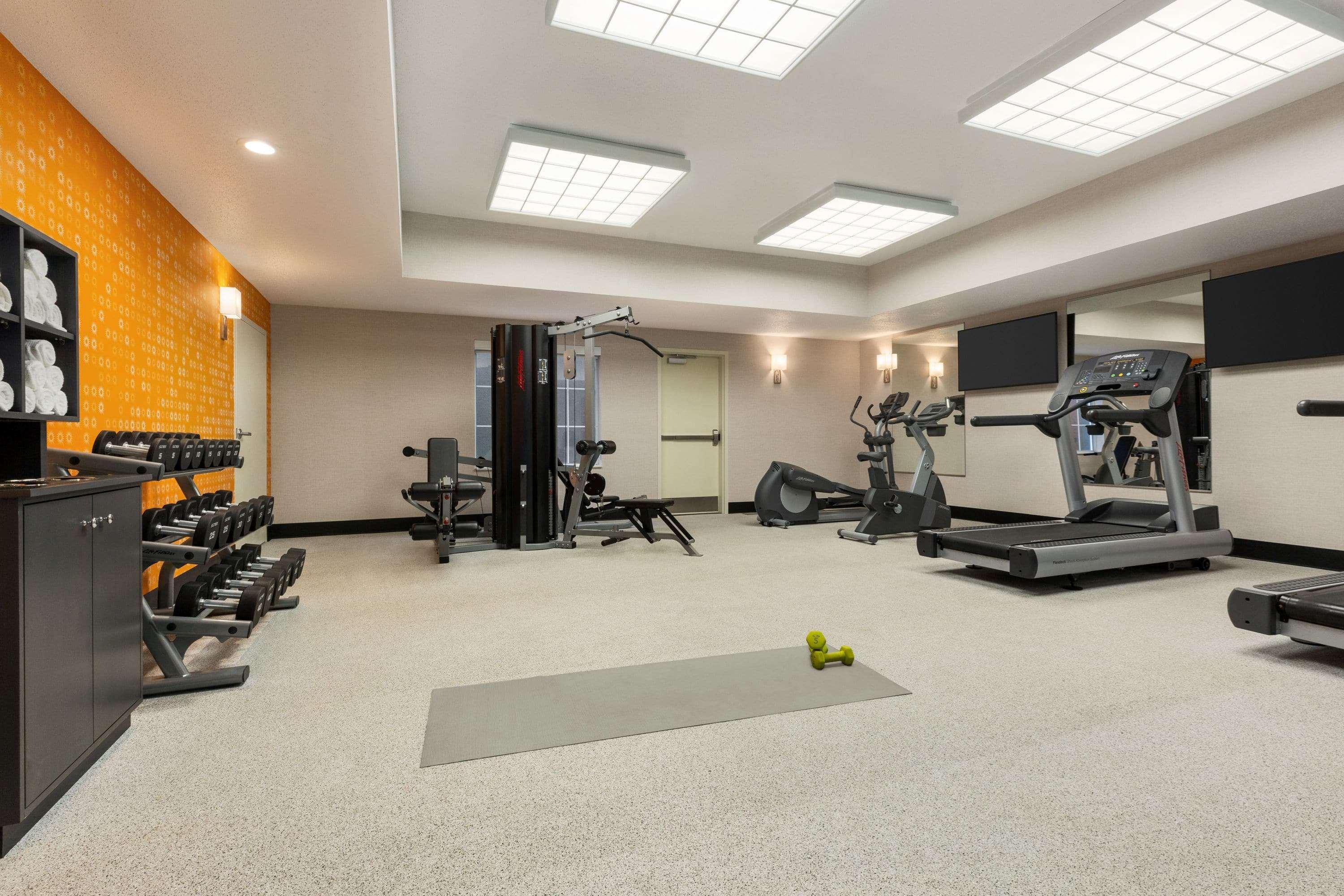 La Quinta Inn And Suites By Wyndham At Watiki Waterpark Rapid City Luaran gambar