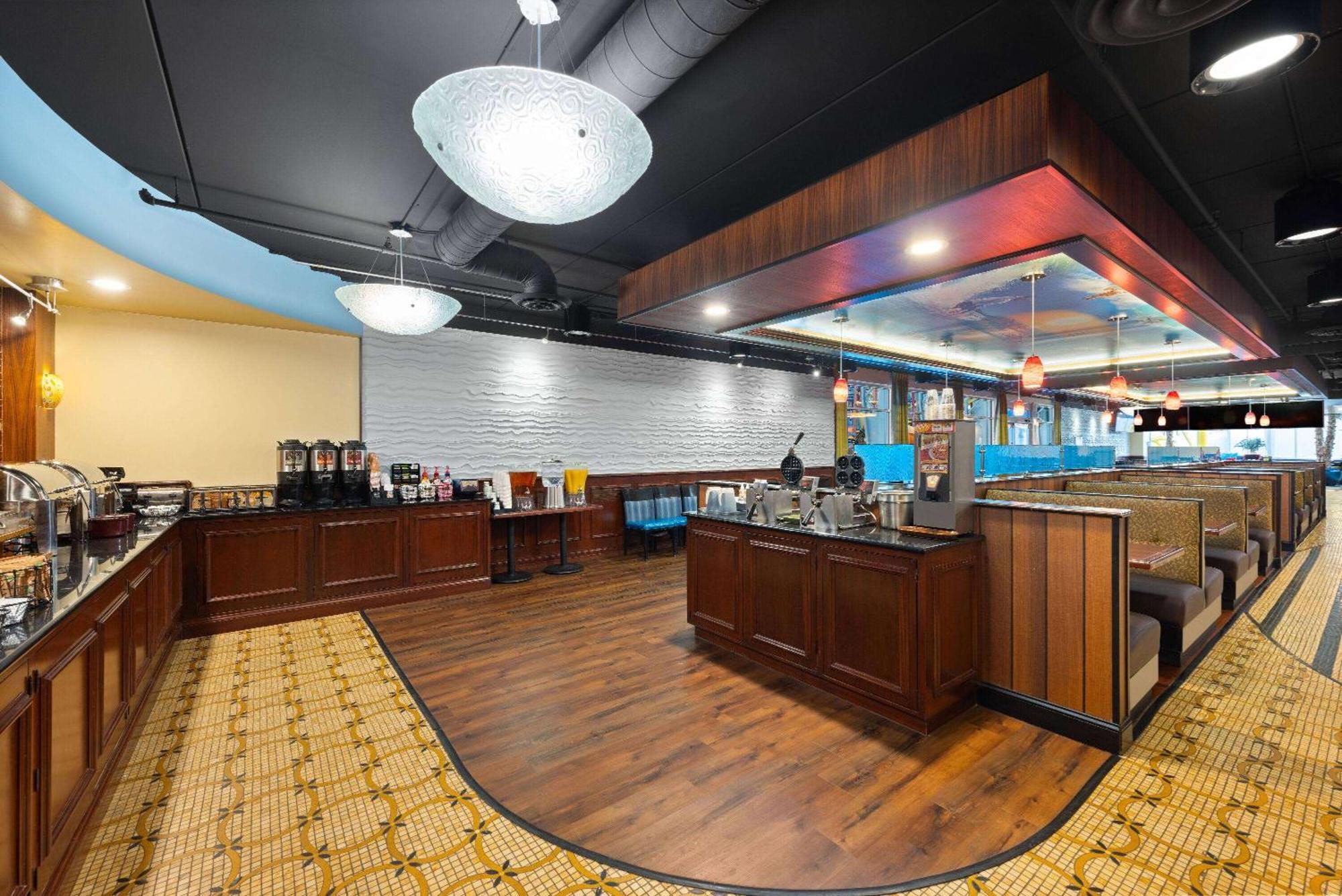 La Quinta Inn And Suites By Wyndham At Watiki Waterpark Rapid City Luaran gambar
