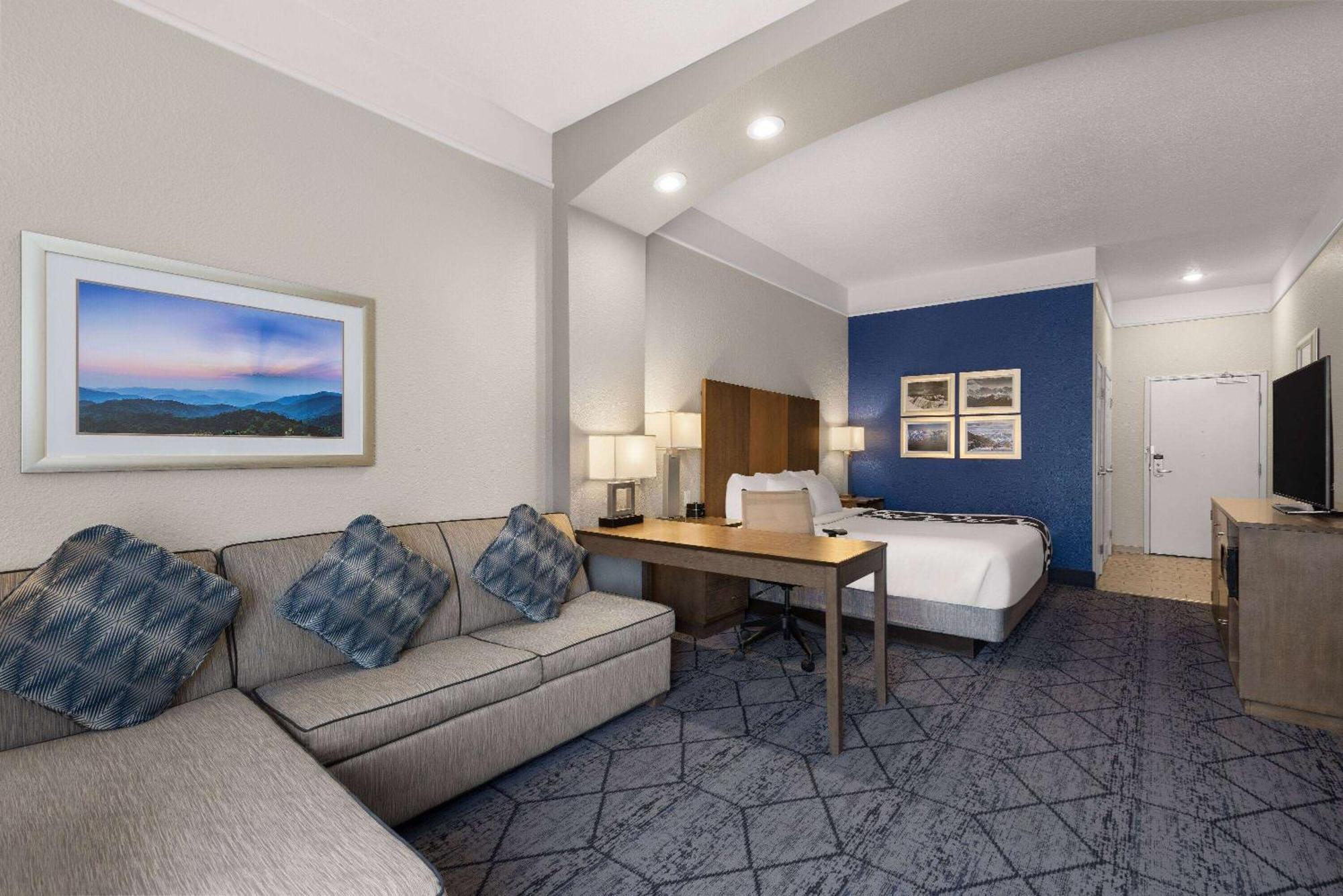 La Quinta Inn And Suites By Wyndham At Watiki Waterpark Rapid City Luaran gambar