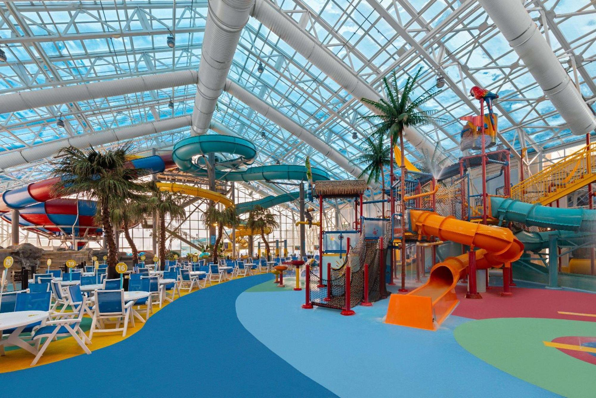 La Quinta Inn And Suites By Wyndham At Watiki Waterpark Rapid City Luaran gambar