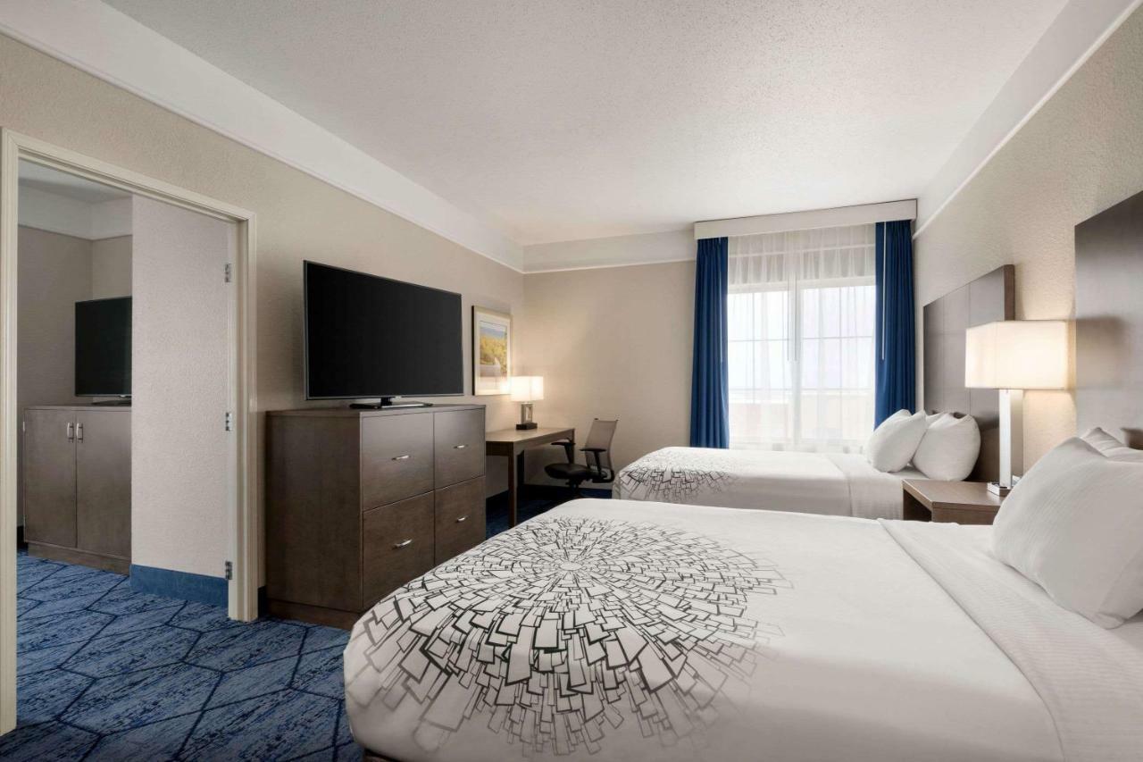 La Quinta Inn And Suites By Wyndham At Watiki Waterpark Rapid City Luaran gambar